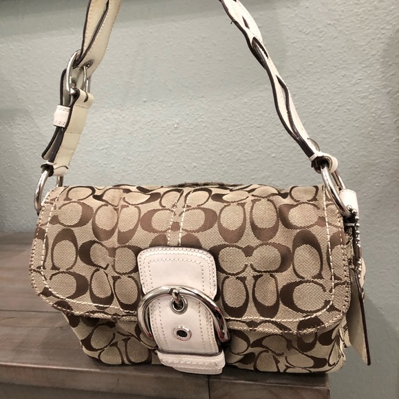 Coach Handbags - Authentic Signature Coach Shoulder Handbag